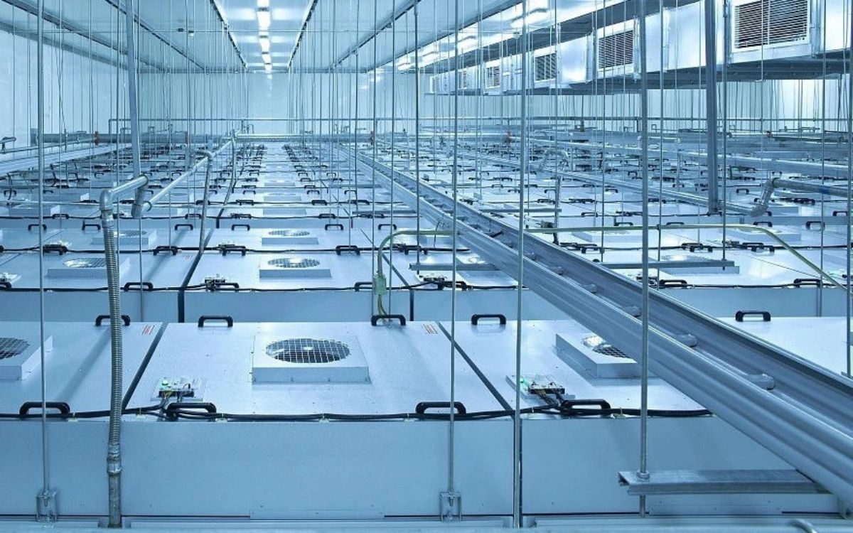 Làm sao để FFU Fan Filter Unit tiết kiêm chi phí điện năng?