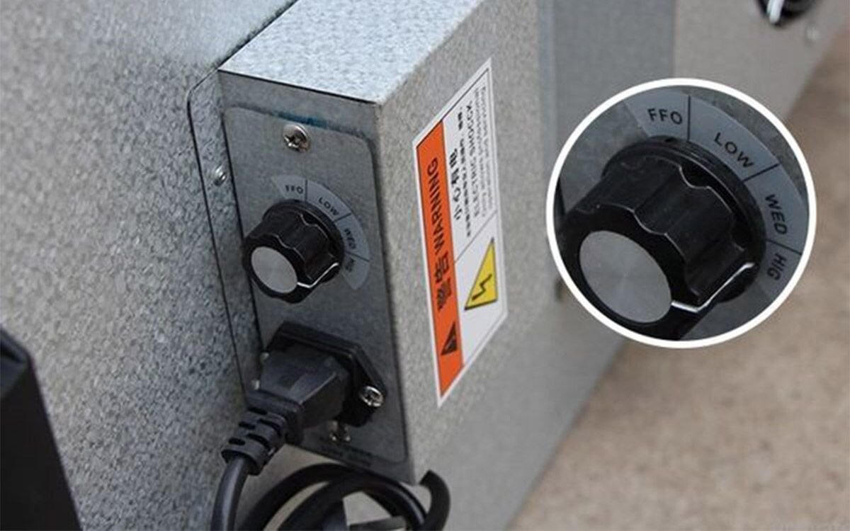 Hộp công tắc và nguồn